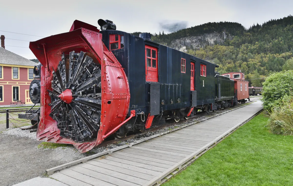 snow blower train