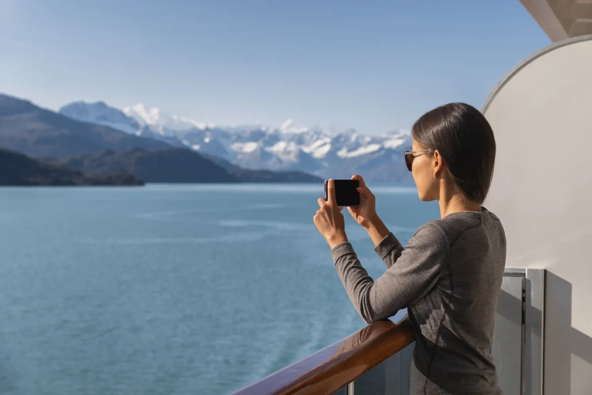 Alaska cruise ship passenger photographing